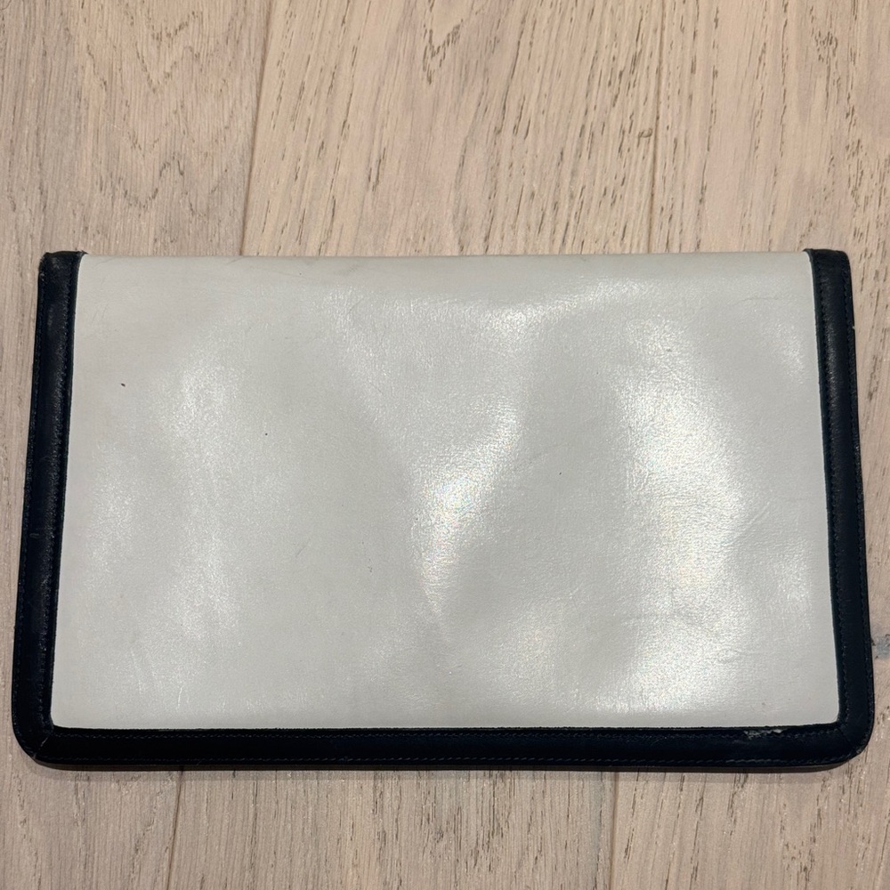 Vintage Bally Black & White Leather Envelope Clutch – Made in Italy - Picture 7 of 12